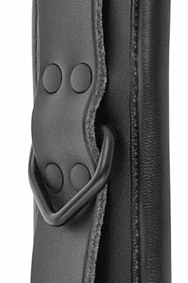 Conjunto Darkenes- Collar, esposas y tobilleras de cuero