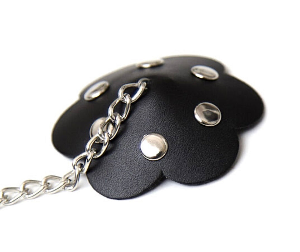 OHMAMA: Pezoneras con cadena