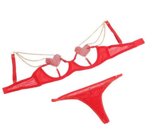 Conjunto Subblime Rojo con Cadenas y Corazón